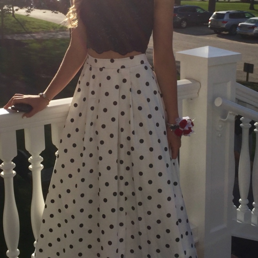 Prom Dress! - Picture 3 of 6